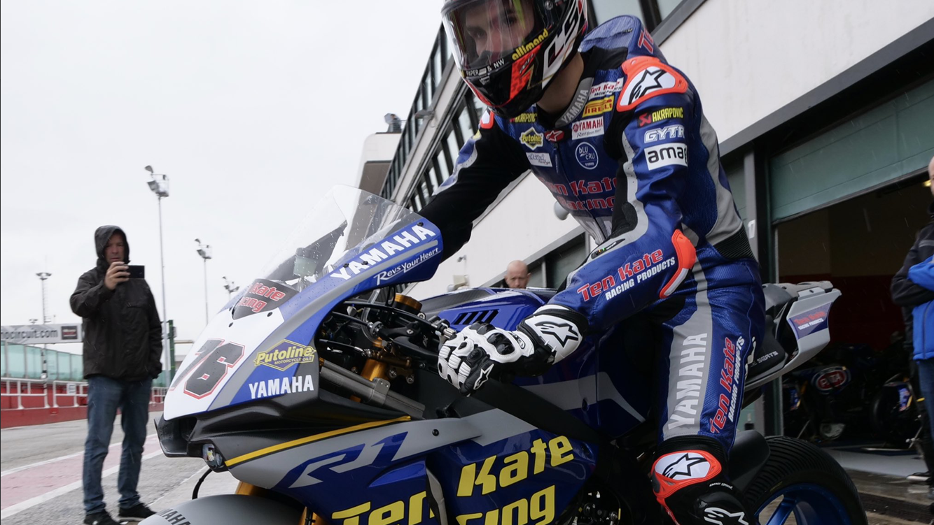 Loris Baz - Ten Kate Racing Yamaha